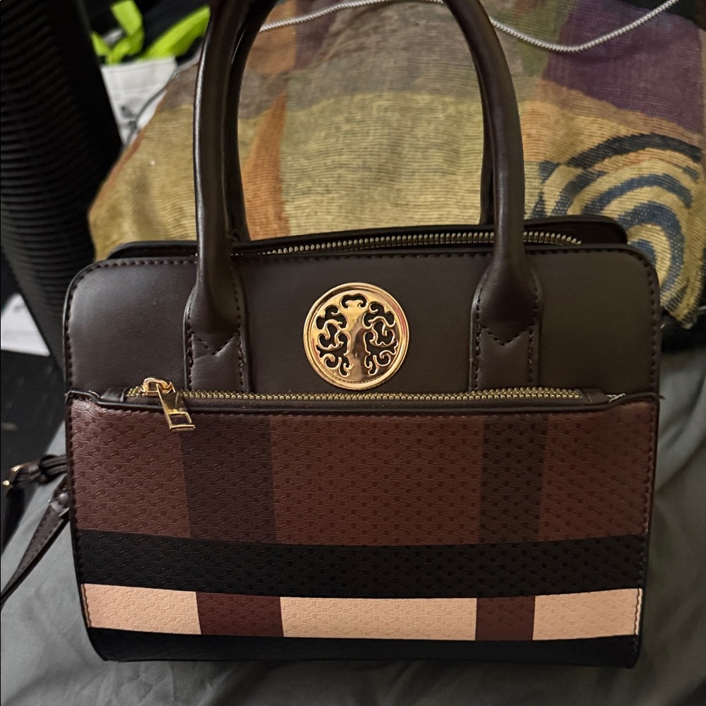 Elegant Brown and Black Handbag